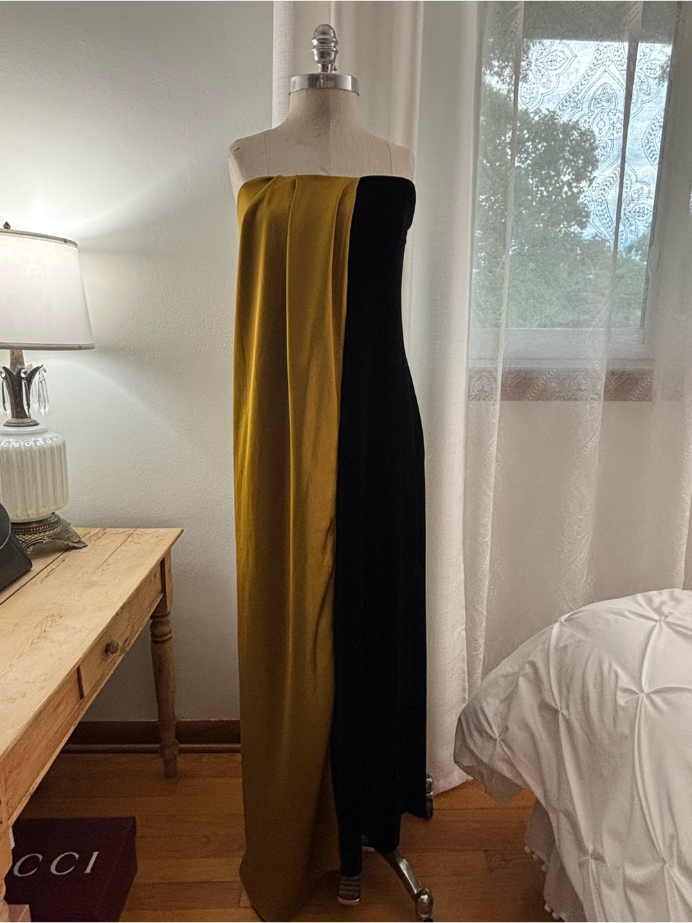 ET OCHS Strapless Two-Tone Gown in Mustard Satin and Black Velvet, 14, GUC